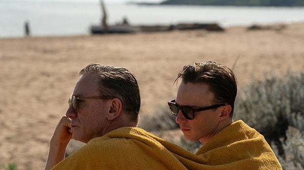 The film Queer, starring Daniel Craig and portraying the love story of two gay men, was set to be the opening film of the MUBI FEST, scheduled to begin on November 7.