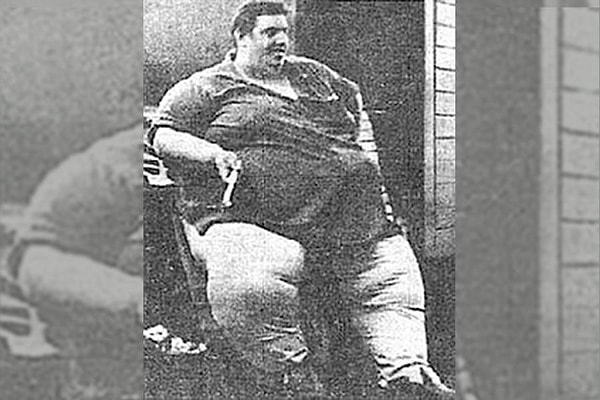 Jon Brower Minnoch, 1978 yılında Guinness Rekorlar Kitabı’na "dünyanın en kilolu insanı" olarak girdiğinde yaklaşık 635 kilogram ağırlığındaydı. Ancak onun hikayesi yalnızca bu unvanla sınırlı değildi.