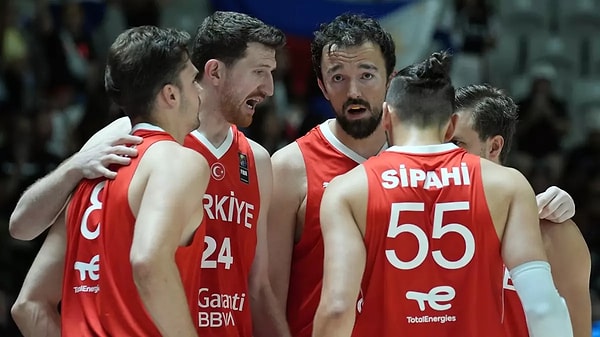 FIBA EuroBasket 2025 Elemeleri’nde Macaristan ile mücadele edecek olan A Milli Basketbol Takımı'nın aday kadrosu açıklandı.