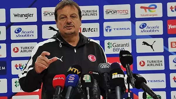 Ataman ve Fenerbahçe arasında olan kriz ise kadroya yansıdı. Kadroda hiçbir Fenerbahçeli sporcu yer almadı.