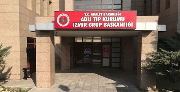 Talihsiz çocuğun hastalığı, turizmci babası K.K.'dan kaptığı değerlendiriliyor. İzmir Adli Tıp Kurumu tarafından yapılan muayenede cinsel istismar bulgusuna rastlanmadı.