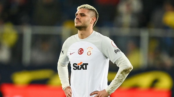 "Tam bir talihsizlik" diyerek sözlerine devam eden menajer, Nara'nın yaşadığı sorunlarla Icardi'nin potansiyelinin kısıtlandığını ve daha çok performans göstermesinin önüne geçtiğini ifade etti.