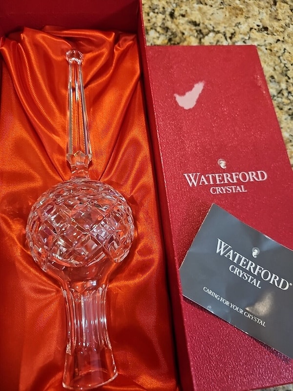 6. Waterford kristal - 2,500 $