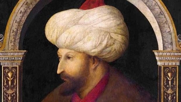 Osmanlı devletinde "kardeş katli" olarak bilinen bu uygulama, Fatih Sultan Mehmet döneminde çıkarılan "Kanunname-i Al-i Osman" ile hukuki bir zemine de oturtulmuştu.