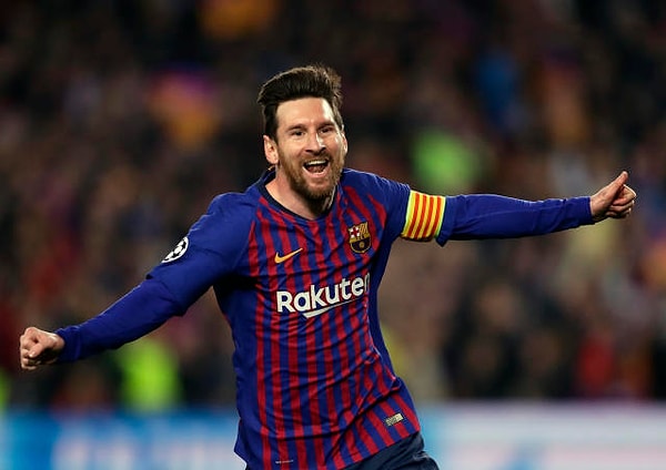 Barcelona ve Messi birlikteliği futbol tarihine damga vurmuş birlikteliklerin başında geliyor. Ayrılığı sadece Messi'yi değil herkesi üzmüştü.