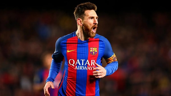 Messi, "Çocuklarım burada doğdu. Hayatımın tamamını orada yaşayarak geçirdim. Kendimi Barcelona'ya ait hissediyorum" dedi.