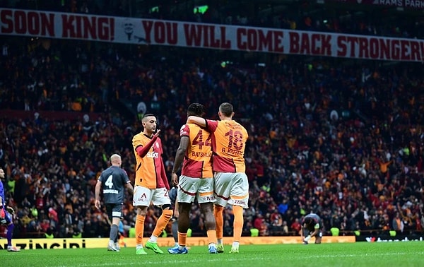 Trendyol Süper Lig’in 13. Haftasında Galatasaray-Sipay Bodrum FK ile karşılaşacak. Maç Grey Beton Bodrum Stadı’nda gerçekleşecek. Lider Galatasaray’ın günler sonra deplasmanda olacağı bu maç gündem oldu.