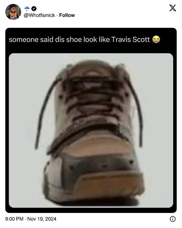 15. "Birisi bu ayakkabıları Travis Scott'a benzetti"