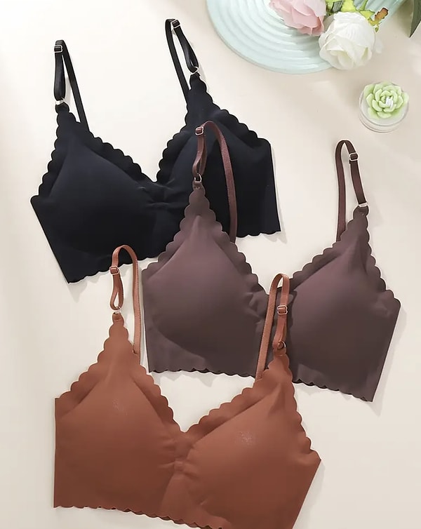 V-Yaka Bralet