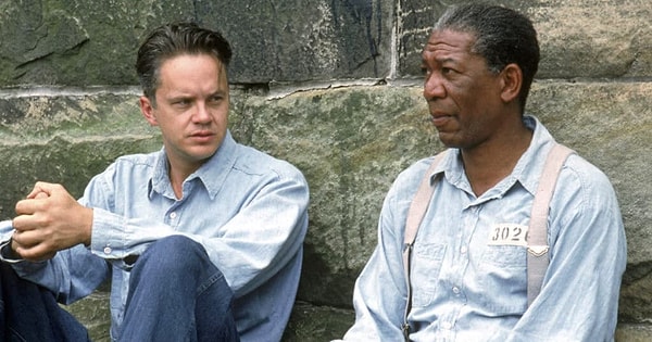 Filmde Andy Dufresne karakterini canlandıran ünlü oyuncu Tim Robbins, filmin bu başarısının sırrını Amerikalı iş adamı Ted Turner'a bağlıyor.