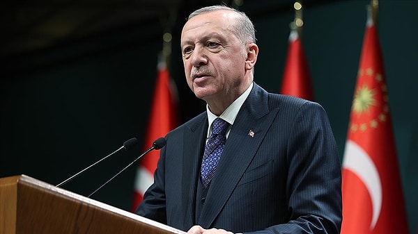 Cumhurbaşkanı Recep Tayyip Erdoğan imzasıyla yayınlanan kararnameyle, Bingöl İl Emniyet Müdürü Şükrü Orhan ile Iğdır İl Emniyet Müdürü Erden Sakarya görevden alındı.