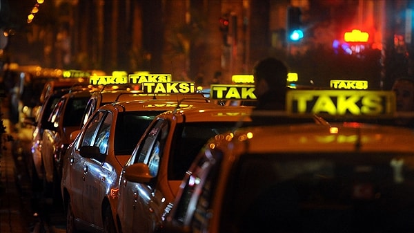 Yönetmeliğe göre teçhizatlar Sanayi ve Teknoloji Bakanlığınca görevlendirilen kurum ya da kuruluşlar tarafından düzenlenen belge ile taşıtın tescil kayıtlarına işlenecek. Belgenin bir sureti denetim sırasında ibraz edilmek üzere araçta muhafaza edilecek.