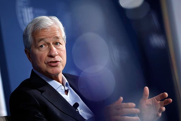 Jamie Dimon, a successful entrepreneur and business leader, is one of the advocates for the development of artificial intelligence (AI) in the business world.