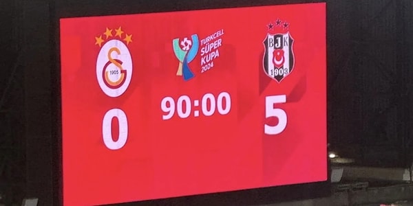 Ağustos ayı önce 5-0'lık Süper Kupa hezimeti ardından Young Boys'a elenerek Şampiyonlar Ligi vedasıyla başladı. Lige üçte üçlü başlangıç bile moralleri düzeltemedi.