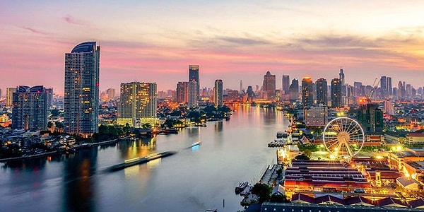 5. Chao Phraya Nehri’nde tekne turu!