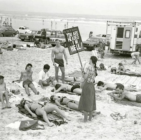 7. 1980'ler Florida'sında Miami Beach'te protesto!