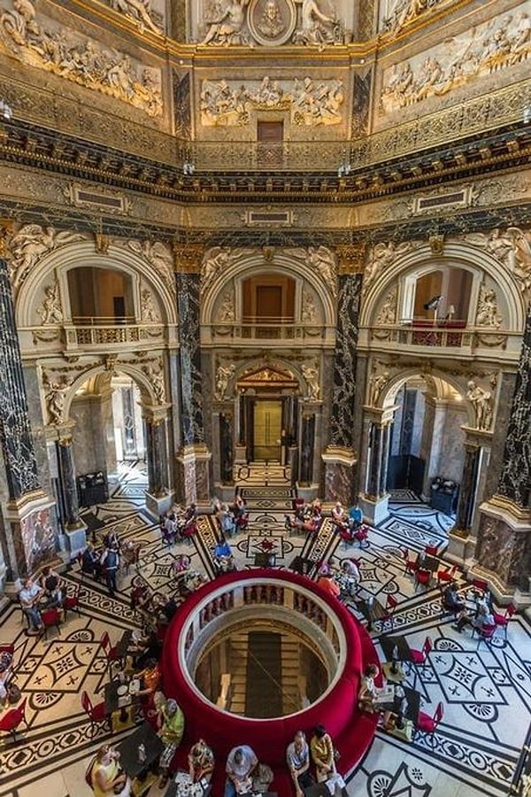 9. Kunsthistorisches Museum Restaurant, Vienna