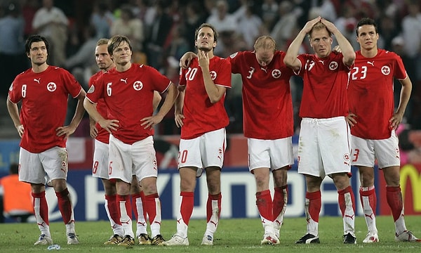 İsviçre, 2006 yılında Dünya Kupası'ndan tek bir gol yemeden elendi. Grupta Fransa, Togo ve Güney Kore'den gol yemeden üst tura çıktılar. Üst turda Ukrayna'ya 0-0 biten maçta penaltılarla elenmişlerdi.