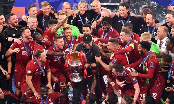 2018-19 sezonu Liverpool ligde sadece bir maç kaybetti. Ancak şampiyonluğa yetmedi! Aynı Liverpool 4 maç kaybettiği Şampiyonlar Ligi'nde mutlu sona ulaştı.