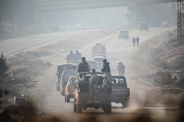 Suriye Milli Ordusu'nun Halep kırsalında 1 Aralık'ta terör örgütü PKK/YPG'ye karşı başlattığı Özgürlük Şafağı Operasyonu'nda ise Tel Rıfat ilçe merkezi, terörden kurtarılmıştı.