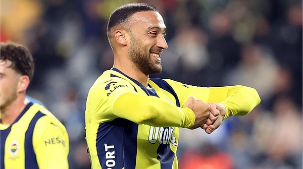 Fenerbahçe'nin sezon başında kadrosuna kattığı milli futbolcu Cenk Tosun, eski takımına karşı ilk kez forma giymişti.