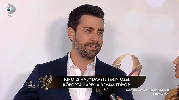 4. 50. Pantene Altın Kelebek Ödülleri sahiplerini buluyor. Ödül töreni öncesi kırmızı halıda izlediğimiz ünlü akınında kimi röportajlar önemli mesajlar barındırıyordu. O mesajlardan birini veren de Çağlar Ertuğrul'du. Ünlü oyuncu 2024 yılını değerlendirirken sonunda üzüldüğünü dile getirdi. Sebebi ise erken final kararı alan Kalpazan dizisiydi.