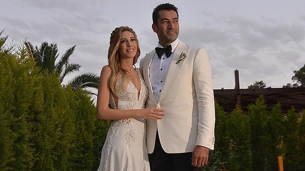 Kenan İmirzalıoğlu (50) - Sinem Kobal (37)