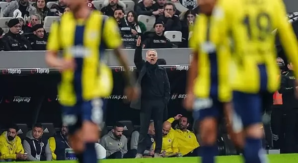 Serdar Ali Çelikler, Mourinho'ya ithafen "Aklı Marca'da, BBC'de, Sport Bible'da, The Guardian'da. Mourinho, Bilbao'yu yenerse manşetlere gireceğini biliyor." dedi.