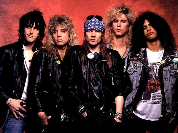 İlk kez 1993 yılında Türkiye'de stadyum konseri veren efsanevi Guns N' Roses grubu, 32 yıl aradan sonra 2025 yılında tam kadro stadyum konseri verecek!