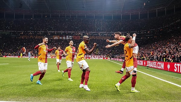 UEFA Avrupa Ligi'nde çıktığı 5 maçta sadece 1 galibiyet alabilen Malmö, topladığı 3 puanla 30. sırada yer alıyor. Temsilcimiz Galatasaray ise liderlik yarışında iddiasını sürdürüyor.