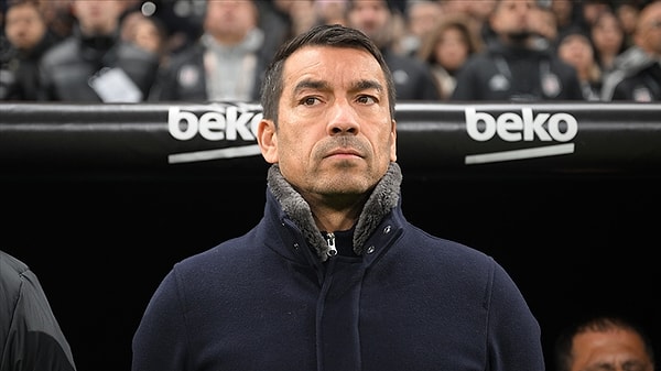 4. Giovanni van Bronckhorst