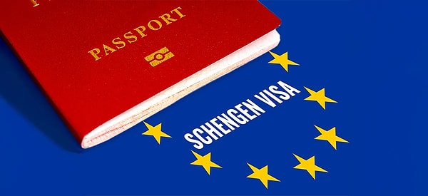 Romanya ve Bulgaristan'ın pasaportsuz Schengen Bölgesi'ne katılmak üzere çıktıkları ortak yolculuk bugün sona erdi. Brüksel’de AB ülkelerinin içişleri bakanları toplantısında, Bulgaristan ve Romanya’nın karadan da Schengen’e dahil edilmesine karar verildi.