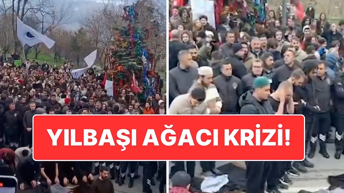 Üniversitede Yılbaşı Ağıcı Krizi Büyüyor: Ağaç Önünde Namaz Kılarak Protesto Ettiler