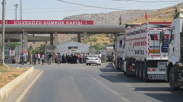 8 Aralık’ta 240 kişi olan dönüş sayısı, 13 Aralık’ta 1.847’ye çıktı ve toplamda 7.621 Suriyeli ülkesine döndü.