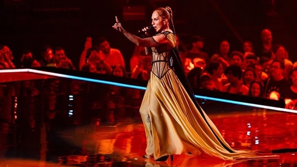 4. Sertab Erener 21 Yıl Sonra Eurovision Sahnesinde