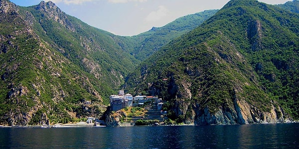 5. Athos Dağı, Yunanistan