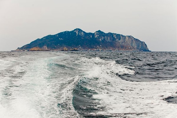 3. Okinoshima Adası, Japonya