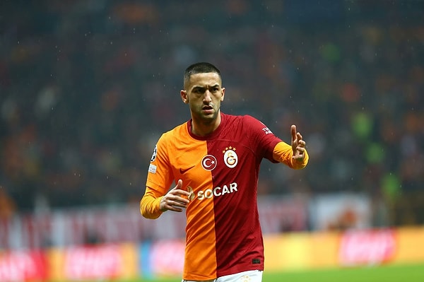 Galatasaray'da takımdan ayrılması beklenen Hakim Ziyech'in kulübü ve teknik direktörü Okan Buruk için skandal cümleler sarf ettiği ortaya çıktı.