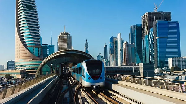 Dubai Metrosu Mavi Hat ihalesini Limak, MAPA ve CRRC’den oluşan konsorsiyum (şirketler birliği) kazandı.