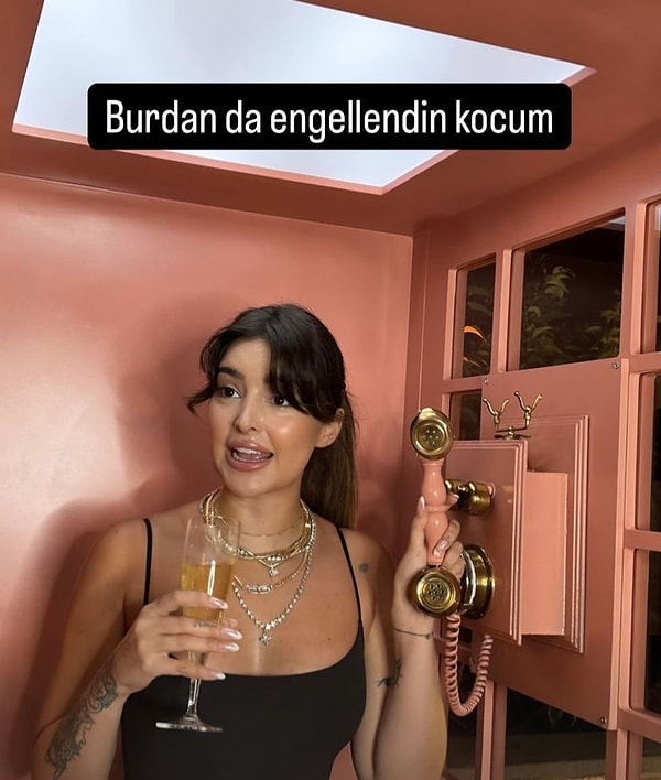 Erkek seçimi denince dillere düşmeden edemeyen Tokel bu durumda yine yapılan goygoya dahil olmuştu ve bunun gibi manidar paylaşımlarla adından bahsettirmişti.