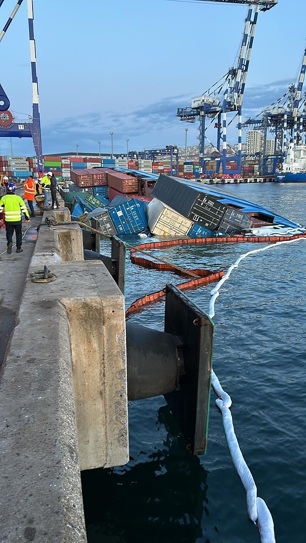 Konuyla ilgili Ulaştırma ve Altyapı Bakanlığı'ndan açıklama yapıldı. Açıklama, "Ambarlı Mardaş Limanı'nda yan yatan AMNAH isimli konteyner gemisinin personelinin tahliye edilmiş olduğu ve geminin etrafına liman görevlilerince yüzer bariyer serilmiş olduğu bilgisi üzerine botumuz dönüşe geçti" denildi.