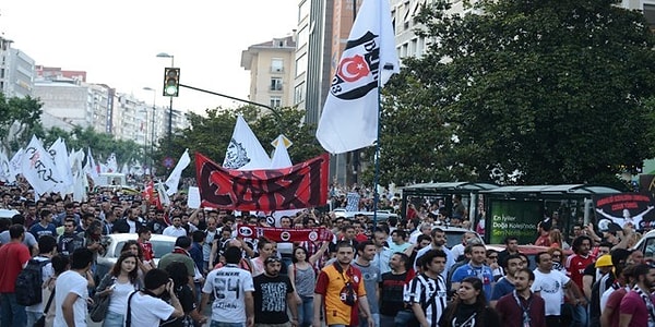 Kararını açıklayan mahkeme heyeti, tüm sanıkların beraatine karar verdi.