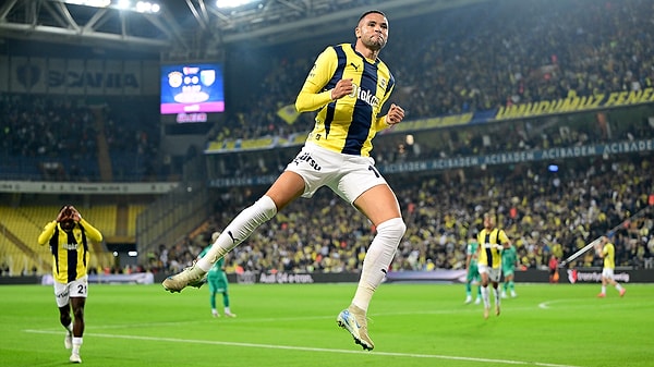 Riyad TV'nin aktardığı bilgilere göre ise Al-Nassr, hücum hattını güçlendirmek adına Talisca'nın yerini Youssef En Nesyri ile dolduracak.