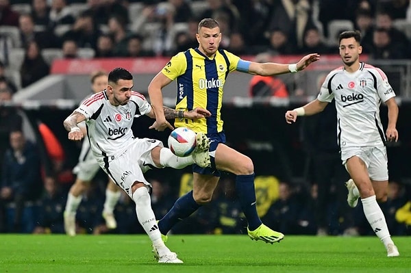 3- Beşiktaş son 8 maçta sadece Fenerbahçe'yi yenebildi. Beşiktaş'ın son yendiği lig takımı kimdi?