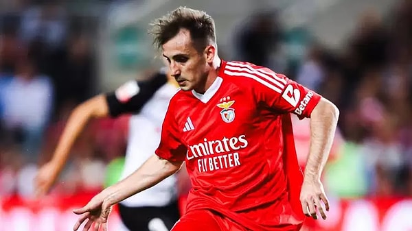 Benfica'nın milli yıldızı Kerem Aktürkoğlu, yine Benfica taraftarının gönlünü fethetmeyi başardı.