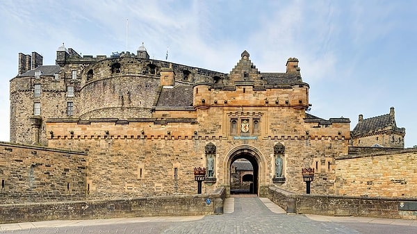 The main entrance of Edinburgh Castle