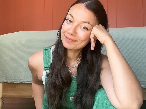 En İyi Influencer-YouTuber Kadın: Ceyda Kasabalı