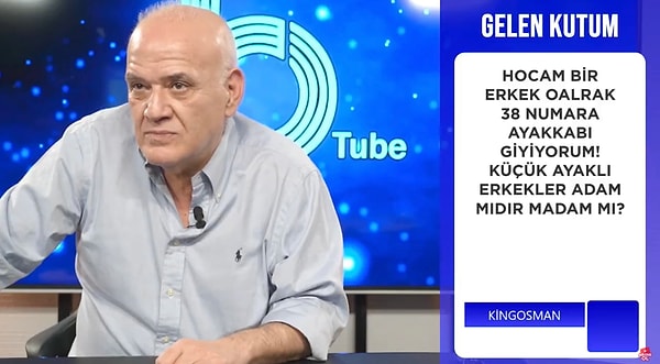 Soru karşısında ilk olarak gülen Ahmet Çakar ardından ise “Adam değildir.” yanıtını verdi.