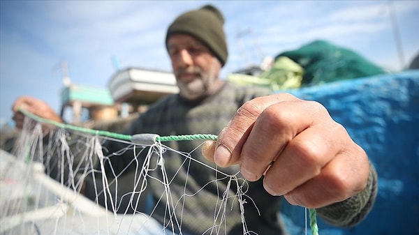 Sosyal medyada büyük yankı uyandıran bu paylaşım sürdürülebilir balıkçılık ve doğanın korunması konusunda tekrar tartışmaları alevlendirdi.