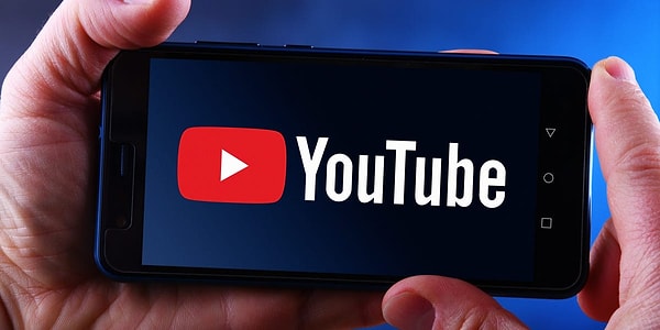 Rastgele oynatılan içerikler YouTube’un algoritmalarının kullanıcı alışkanlıklarını analiz ederek belirlediği videolardan oluşacak.